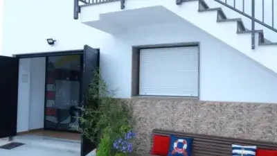 Chalet en venta en San Ciprian con vistas al mar