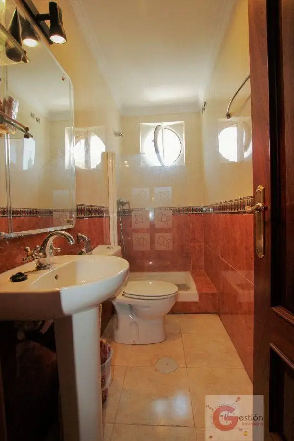 Chalet en Venta 8 Dormitorios Piscina Cerca de la Playa