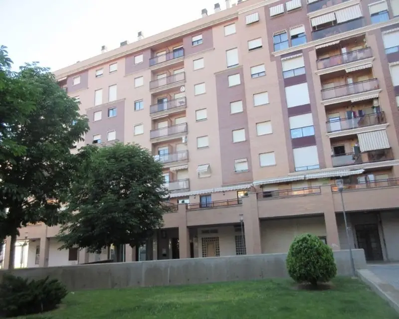Garaje en venta en Calahorra