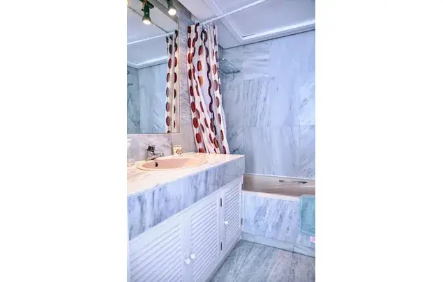 Apartamento en Primera Línea de Playa Marbella 2 Dormitorios