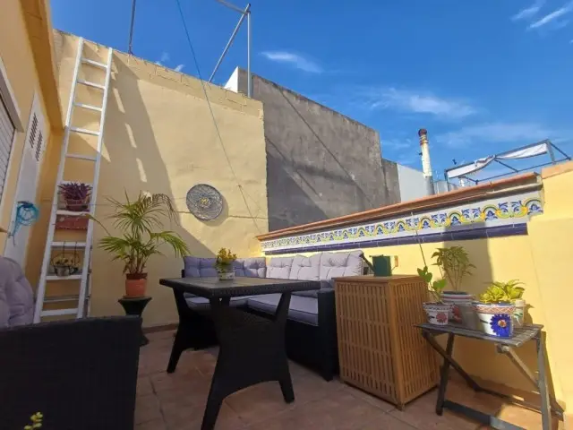 Casa en Oliva 3 Dormitorios Lista para Entrar a Vivir