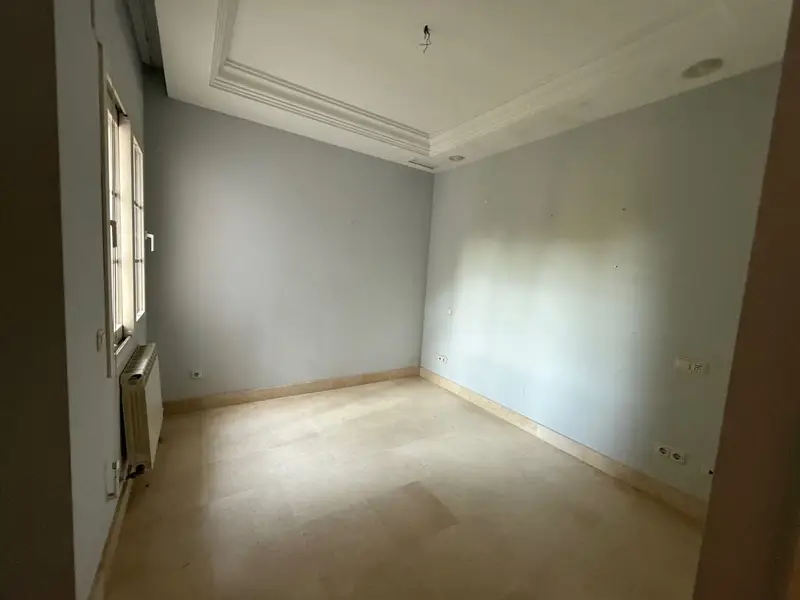 Villa en Venta Puerto Banus 5 Dormitorios Piscina Privada Jardin