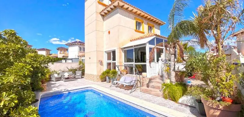 Villa 4 Dormitorios Orihuela Costa Piscina Privada