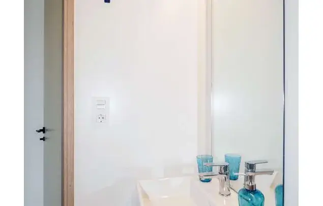 Estudio Costero en Badalona: Balcón Playa Piscina