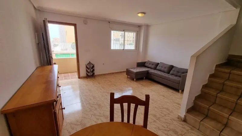 Adosado 3 Dormitorios Villamartín Cerca Playa Piscina Solarium