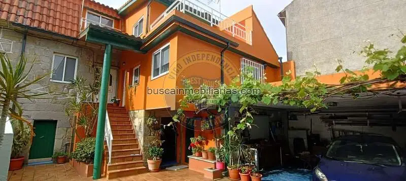 Casa en venta Castrelos Vigo 3 1 dormitorios 242m2