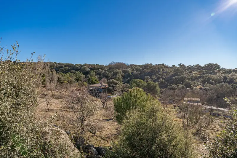 Venta Chalet 25000m2 Sierra Madrid