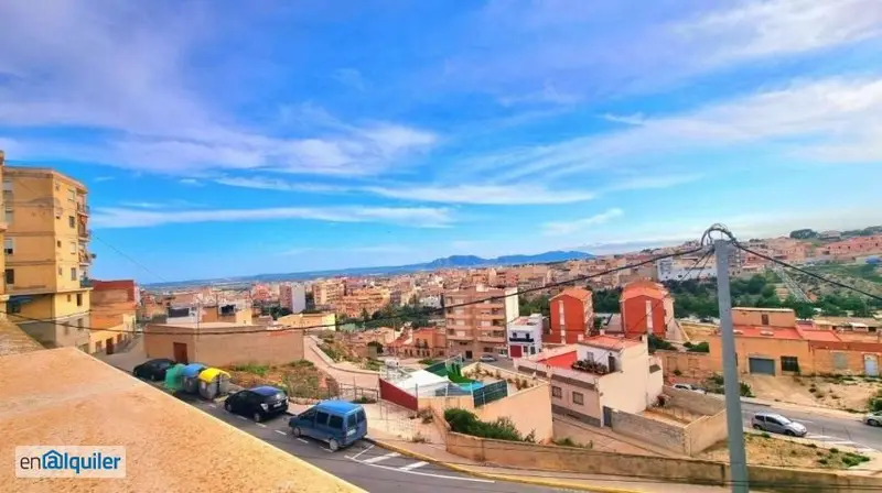 Alquiler casa amueblada terraza Crevillent