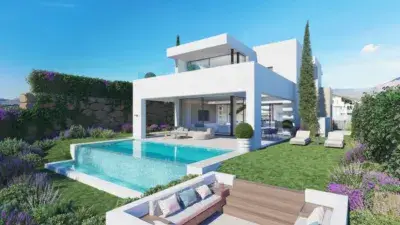 Villa de Lujo en Estepona Golf con Vistas al Mar