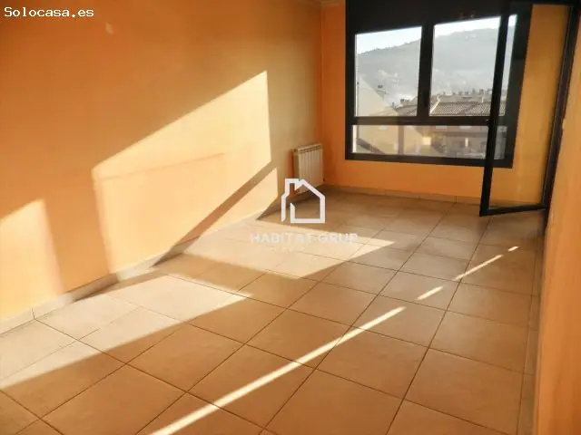 Piso en Venta Girona Inversor 50m2 2 habitaciones Parking Trastero