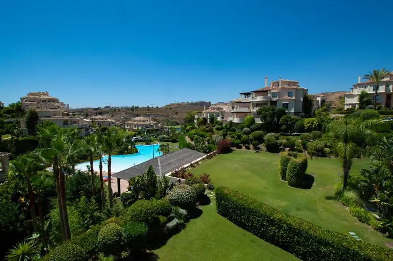 Apartamento 3 Dormitorios Lujo Capanes Benahavis Costa del Sol