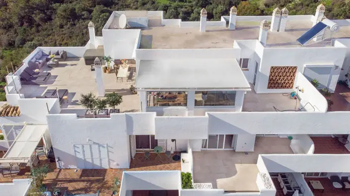 Atico Duplex de Lujo en Estepona 4 Dormitorios Jacuzzi Privado
