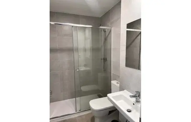 Habitacion 65m2 Malaga Alquiler Estancia Media Larga