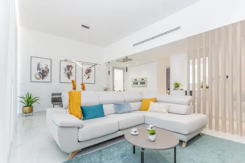 Villa Moderna en Torrevieja 3 Dormitorios 2 Baños Piscina Privada