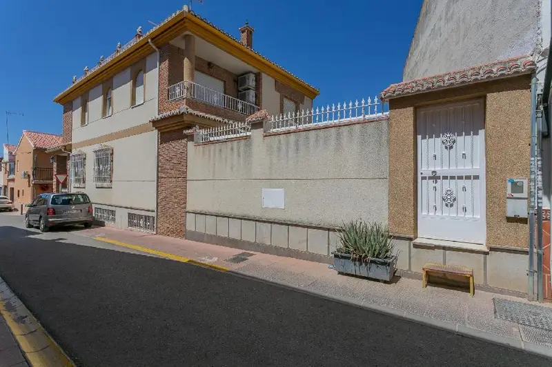 Venta Casa Rural con Trastero en Peligros
