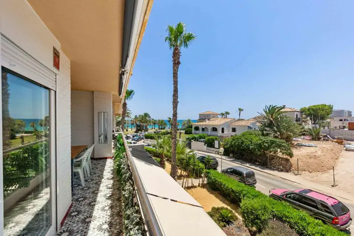 Apartamento 3 Dormitorios Playa Flamenca Reformado Cerca de la Playa