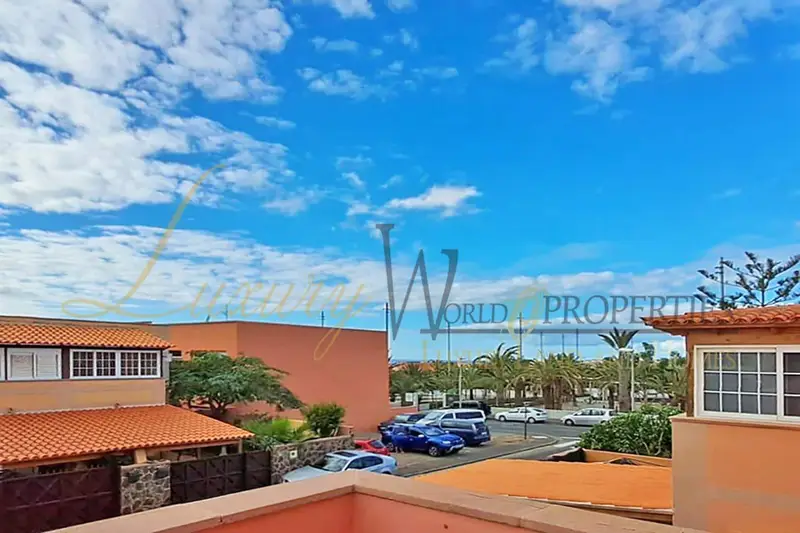 Chalet en venta en Las Rosas El Hierro 3 dormitorios 180m2