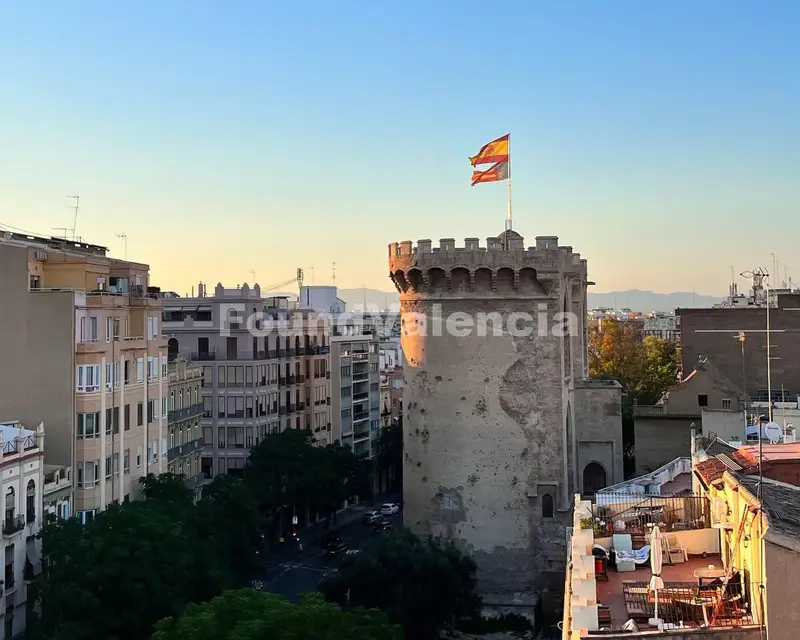 Apartamento en venta en el Botánico, Valencia junto a las Torres de Quart