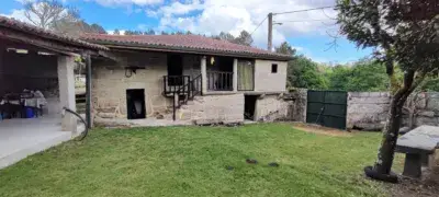 Casa unifamiliar en venta en Calle Amoeiro