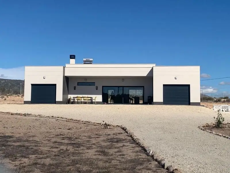 Villas de Lujo en Pinoso  Nuevas Construcciones