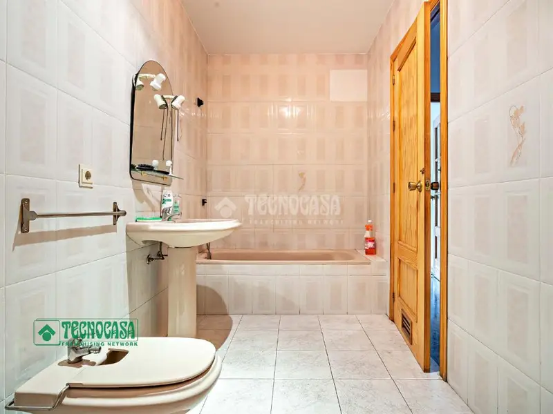 Piso en Venta Roquetas de Mar 3 Dormitorios Cerca Playa