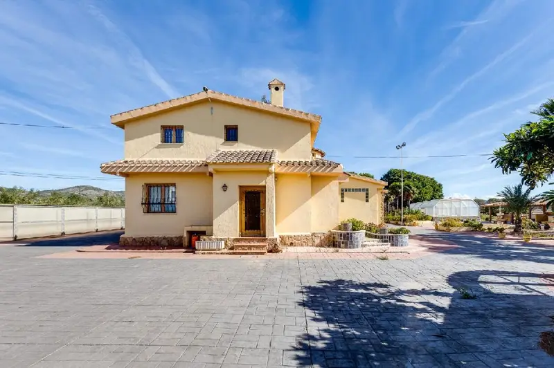 Venta Chalet 5 Dormitorios Castalla