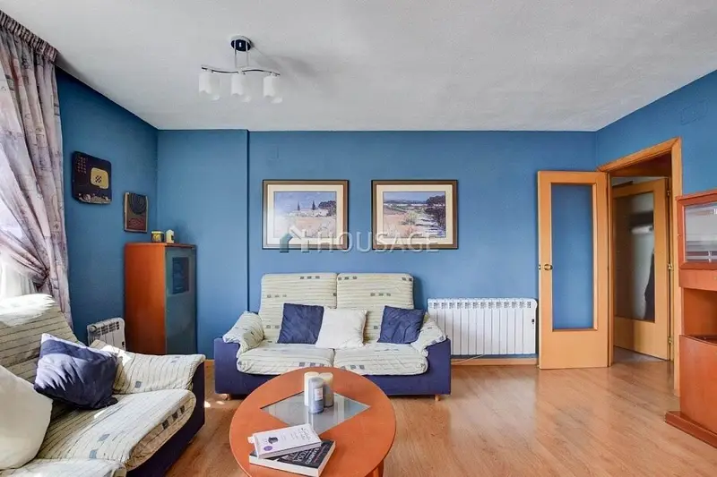 Piso VPO en Roquetes 4 habitaciones 2 baños