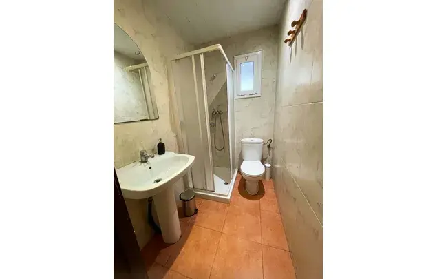 Habitaci
ón 109m
² Barcelona Estancia Media Larga Dep
ósito 580