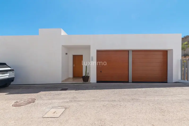 Chalet en Venta Altea Vistas al Mar 4 Dormitorios Piscina Privada