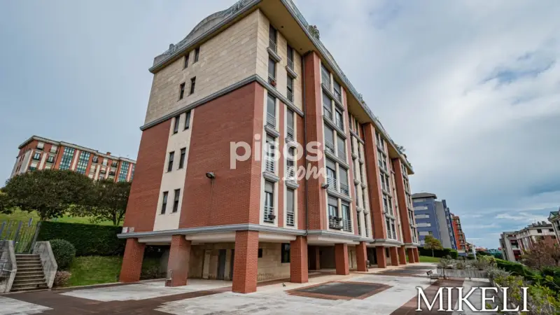 Piso en Venta Valdenoja 3 Dormitorios 2 Baños Garaje Trastero
