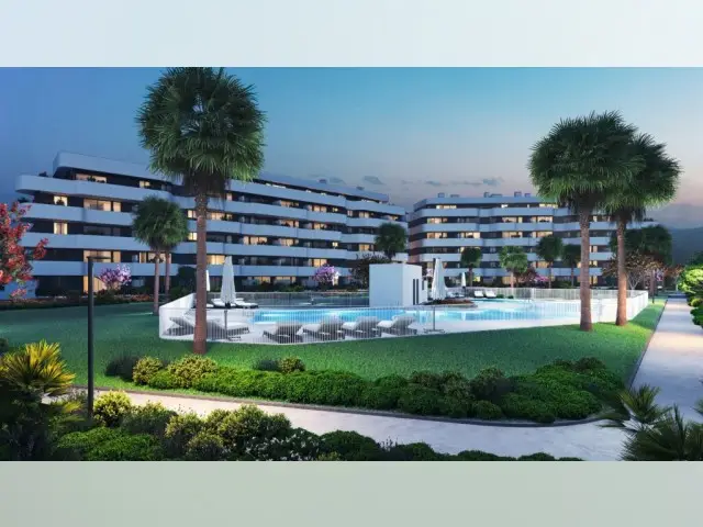 Apartamento en Torremolinos 2 Dormitorios Vistas al Mar
