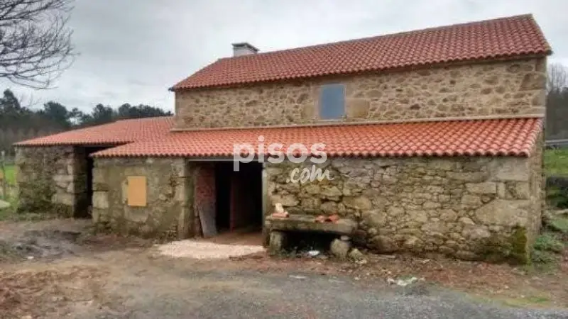 Chalet en venta A Estrada: Casa de piedra para restaurar