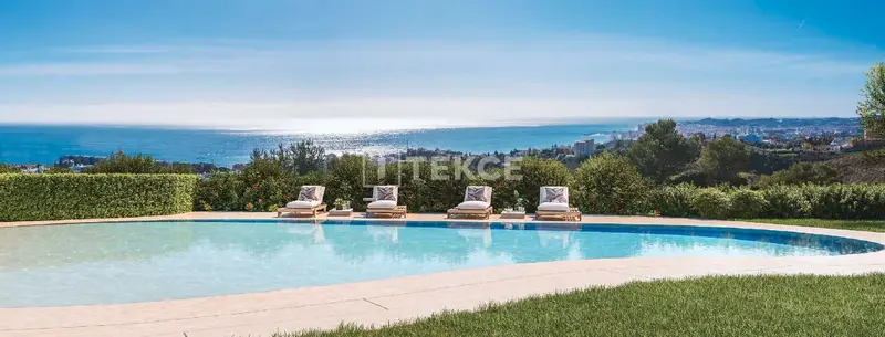 Apartamentos de Lujo con Vistas al Mar en Fuengirola