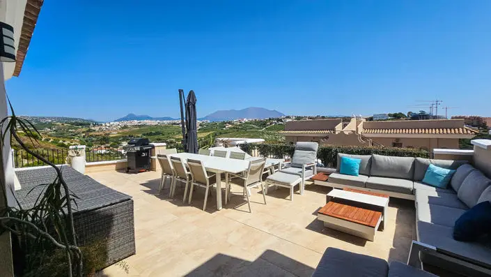 4 Bed Townhouse for sale