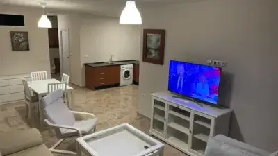 Oficina Reformada en Antequera como Vivienda o Despacho