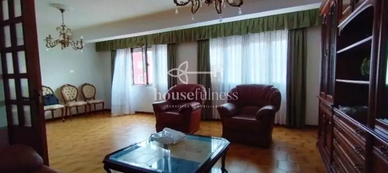 Piso en venta en Cedeira centro, cerca de la playa