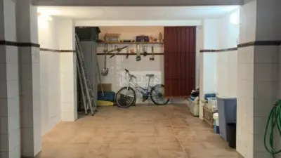 Casa Adosada en Norte 4 Dormitorios 150m2 Jardin Garaje