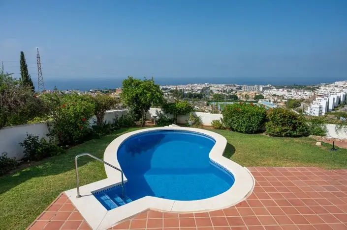 Villa en Venta 2 Dormitorios Capistrano Nerja
