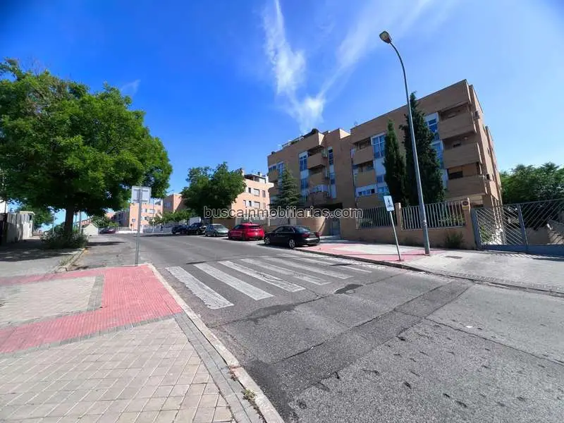Piso en Venta Valdemoro: Luminoso y Funcional con Plaza de Aparcamiento