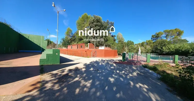 Chalet en venta Xativa 700m2 20 habitaciones Piscina Pista Frontenis