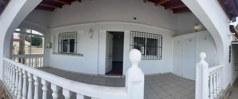 Villa Pareada Lujo 4 Dormitorios Piscina Privada Torrevieja