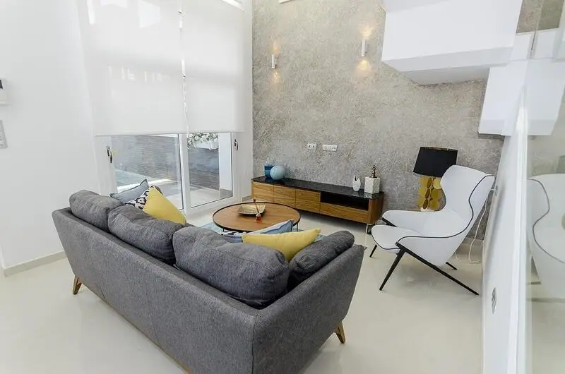 Villa en Venta Los Montesinos 3 Dormitorios 3 Baños Piscina Privada