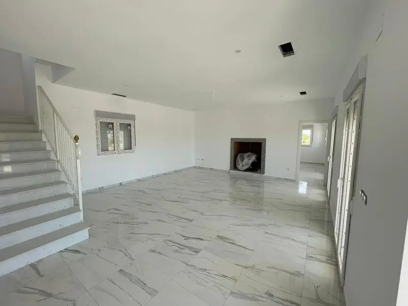 Villas de Lujo en Pinoso  Alicante  Nuevas