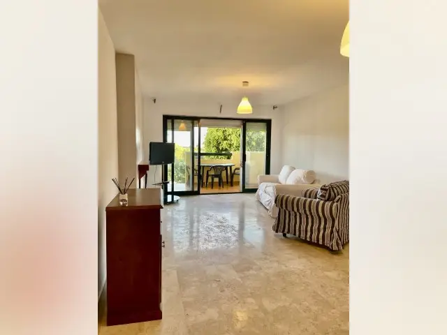 Piso de 3 Dormitorios en venta Selwo, España