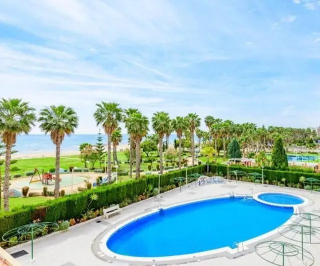 Apartamento en Primera Linea de Playa 2 Dormitorios