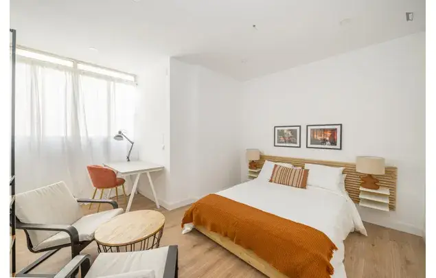 Alquiler Habitacion Madrid 12 Dormitorios Coliving