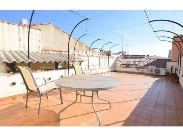 Impresionante Casa Chalet en Mataro Centro 383m2 60m2 Terrazas Local 140m2