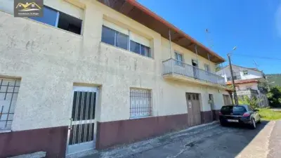 Casa en venta en Alrededores