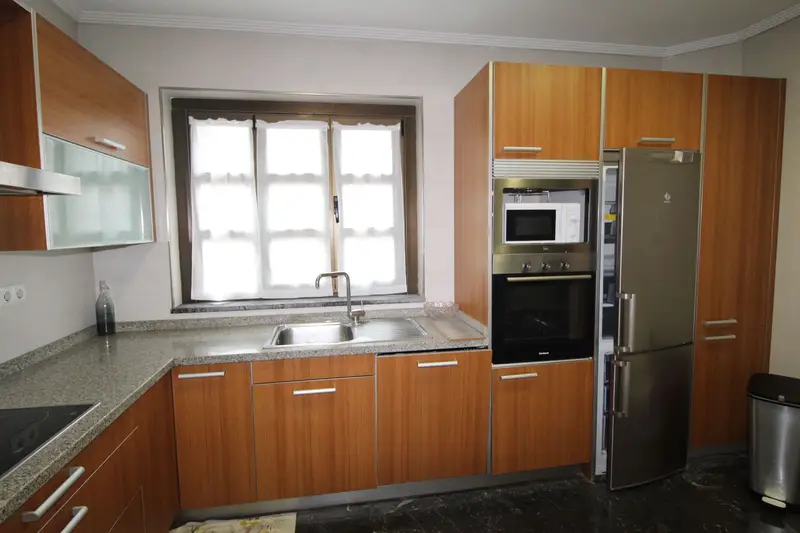 Venta Casa con calefacción en Latores Oviedo