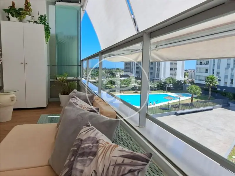 Piso en Venta Malilla Valencia Reformado 73m2 Terraza Garaje